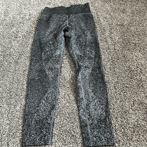 Lululemon wunder under thicker leggings